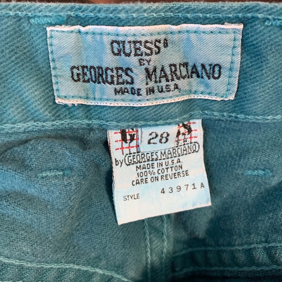 Guess jean shorts - Picture 5 of 6